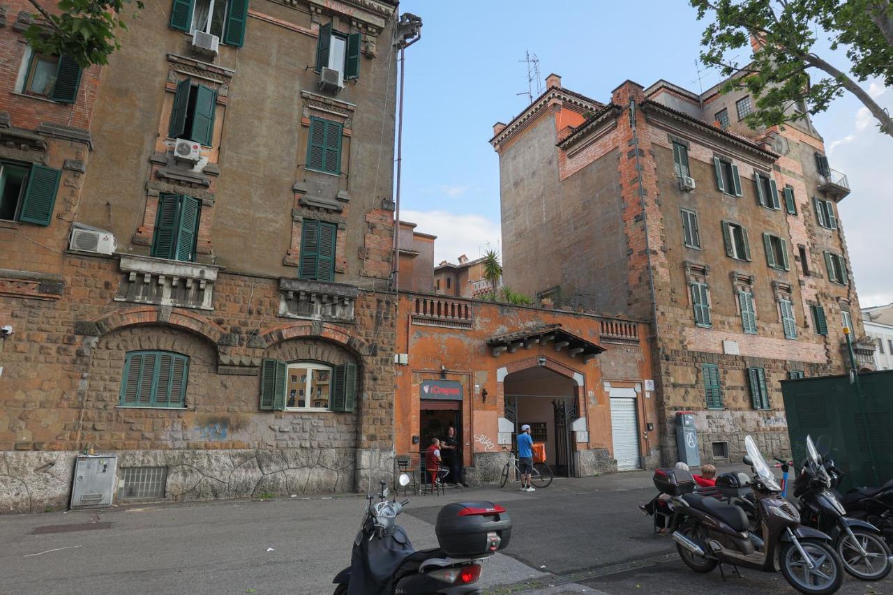 Apartment In Front Of Vatican Museums And Vatican Area - Myden In Rom Eksteriør billede